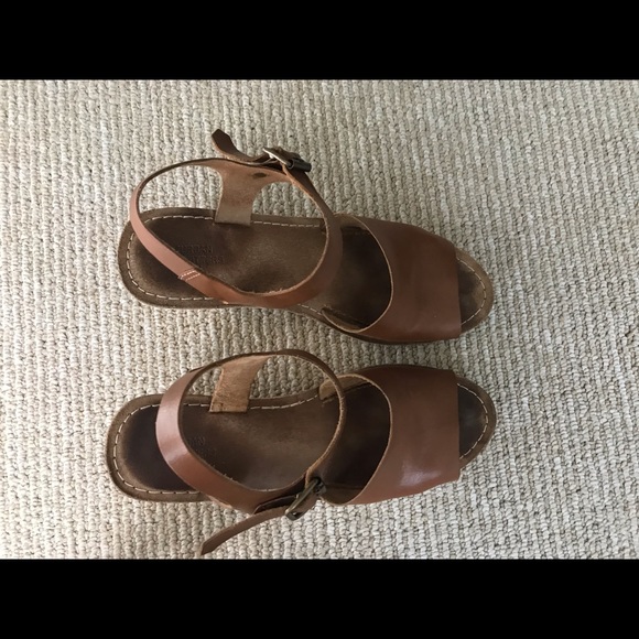 Urban Outfitters Platform brown sandal - Picture 2 of 4